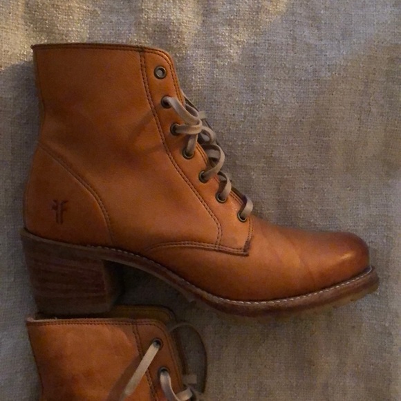 frye lace up ankle boots